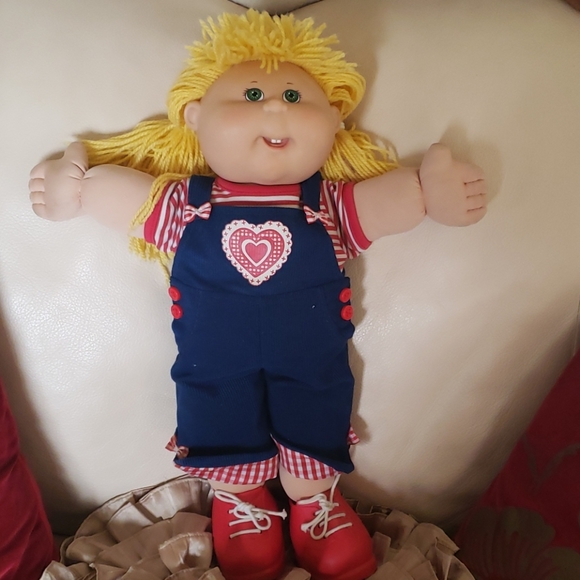 2004 play along cabbage patch doll
